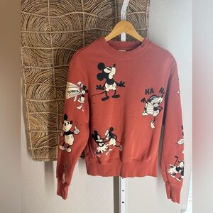 Vintage Maroon Mickey Mouse sweater in excellent used condition!!